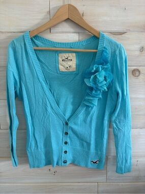 Hollister Turquoise Floral Accent V-Neck Cardigan